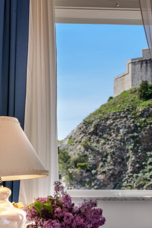 Apartment Luxury Old Town With Breathtaking Sea View