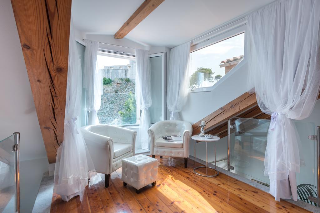 Apartment Luxury Old Town With Breathtaking Sea View